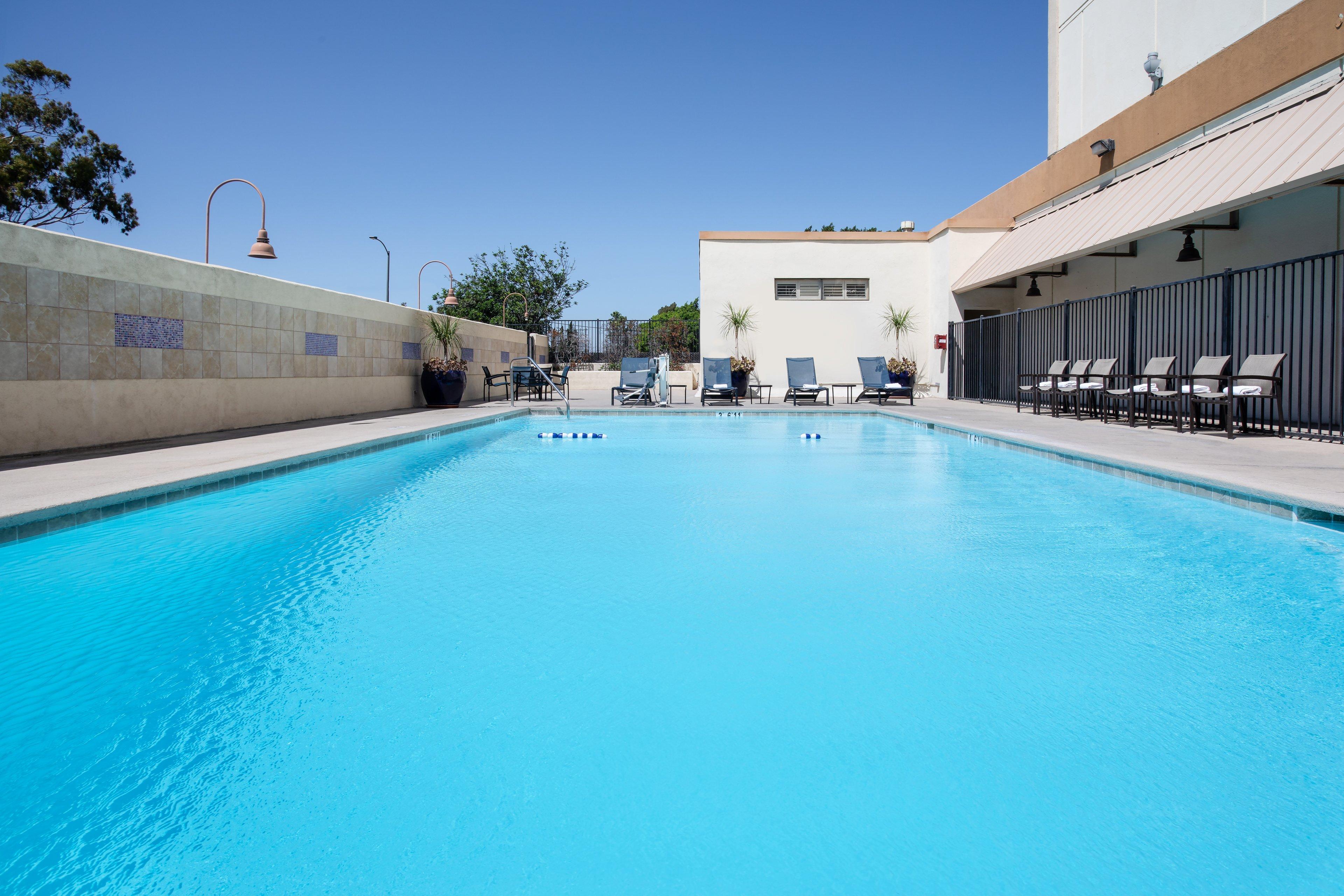 Angeles - Lax Airport By Ihg Hotel