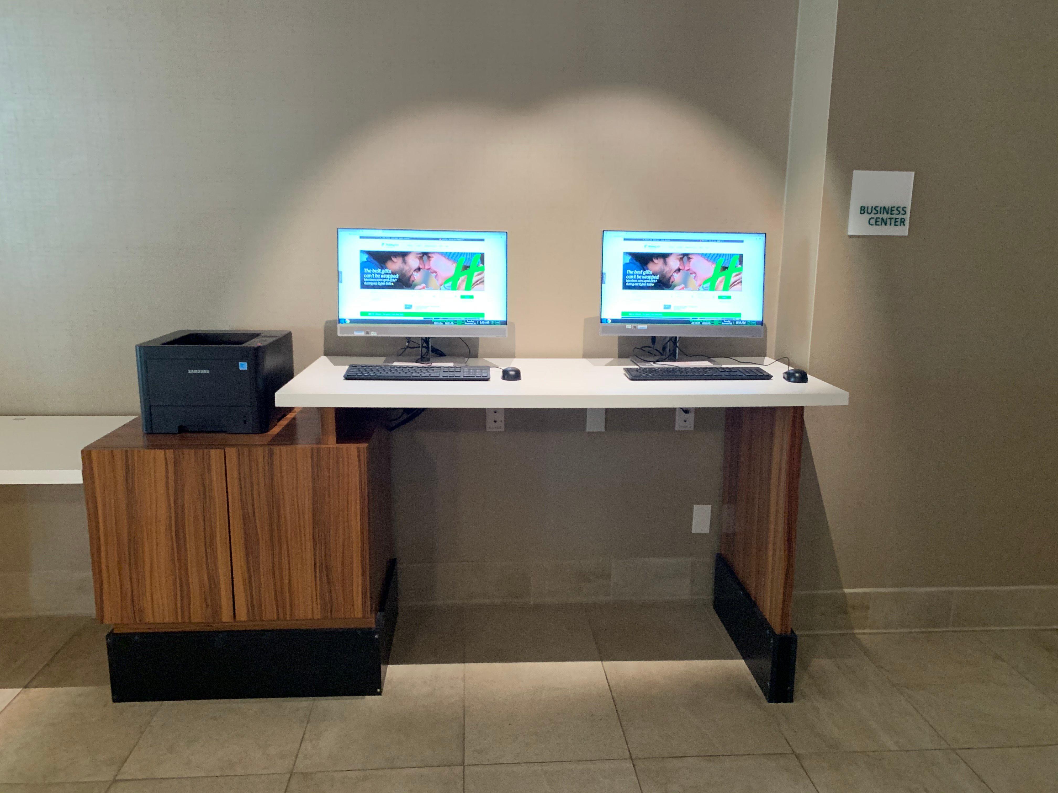Angeles - Lax Airport By Ihg Hotel