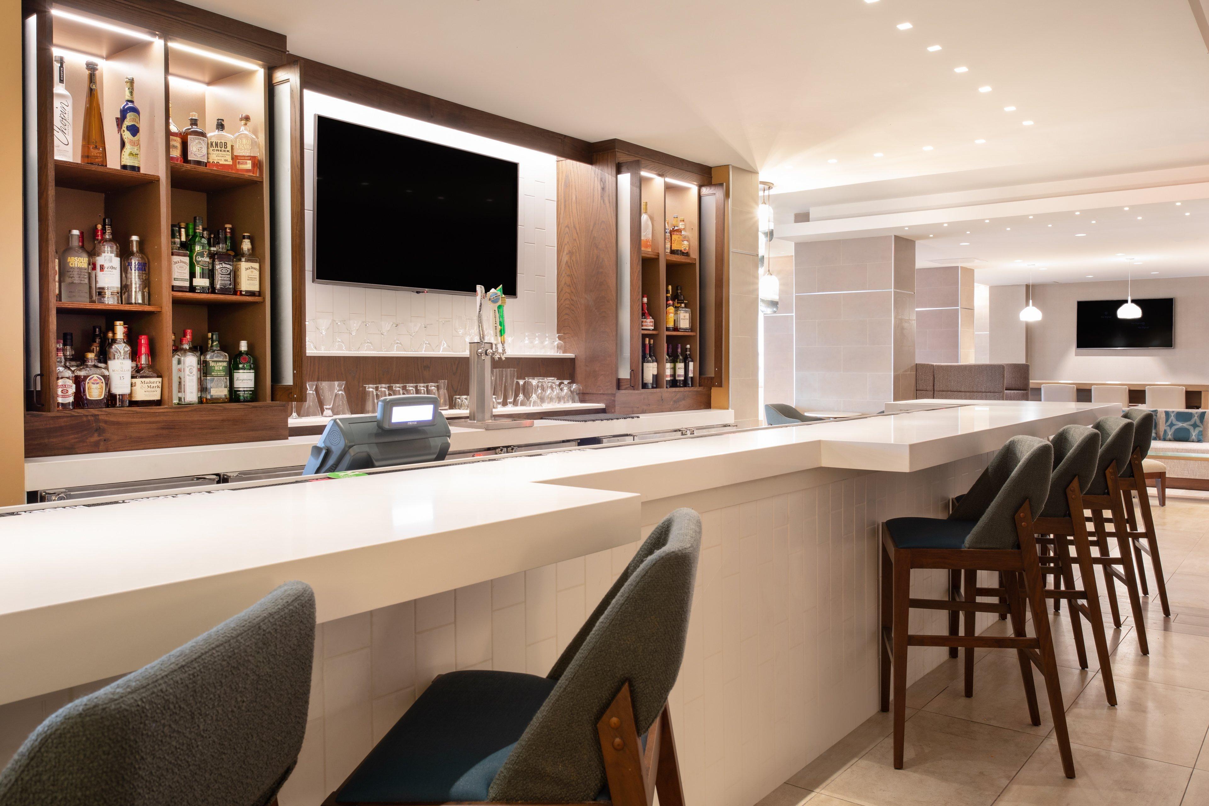 Angeles - Lax Airport By Ihg Hotel