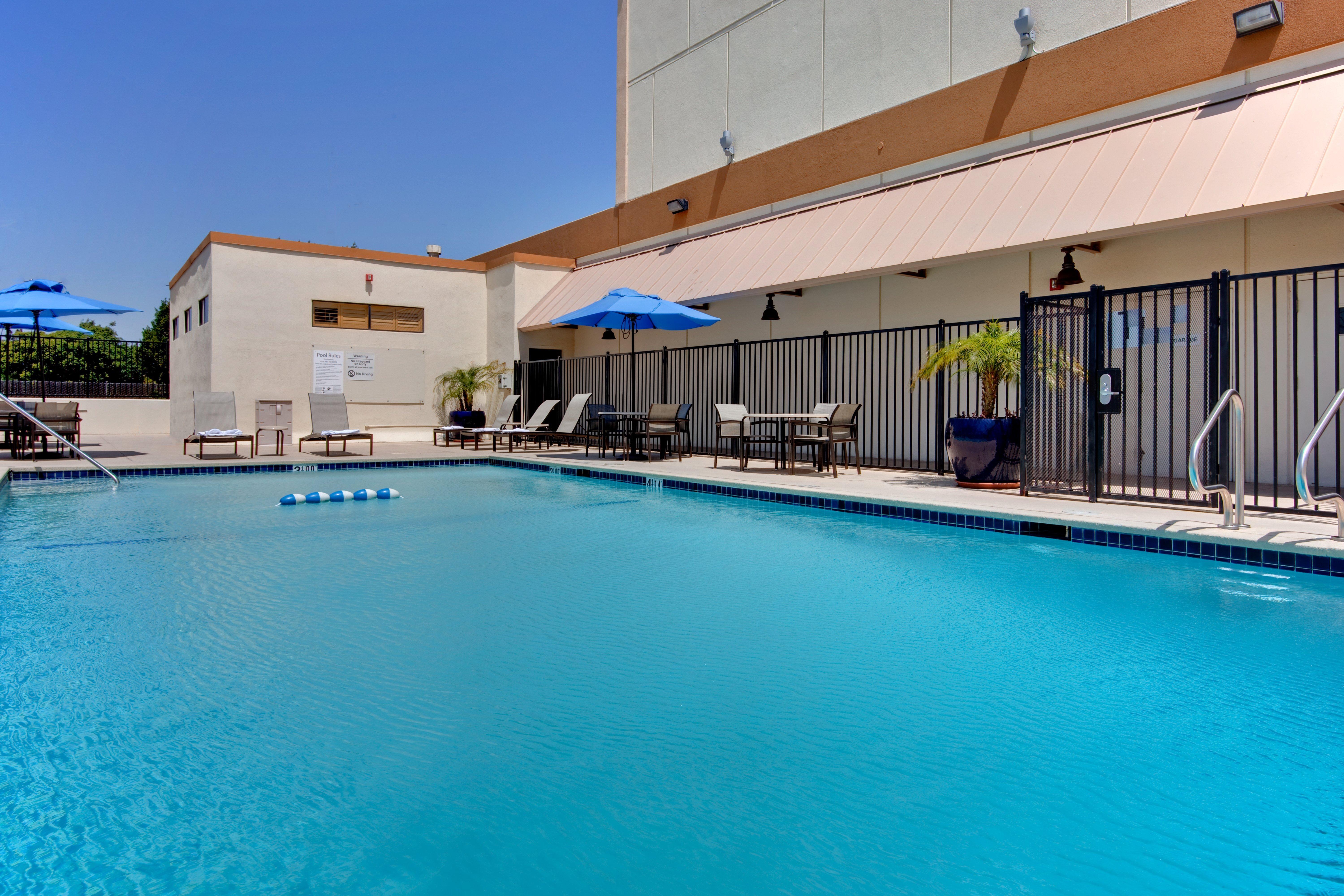 Hotel Angeles - Lax Airport By Ihg 3*