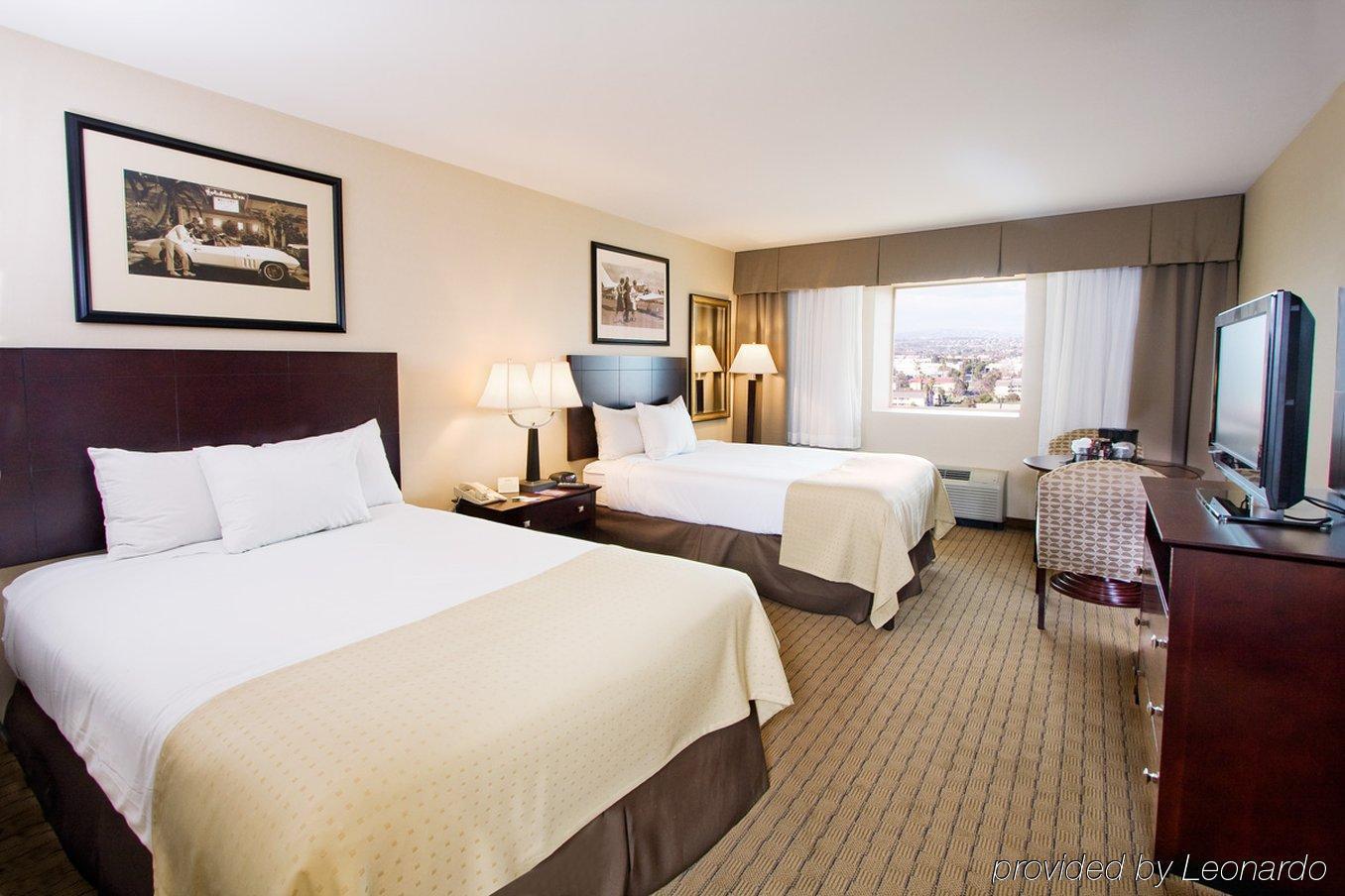 Hotel Angeles - Lax Airport By Ihg