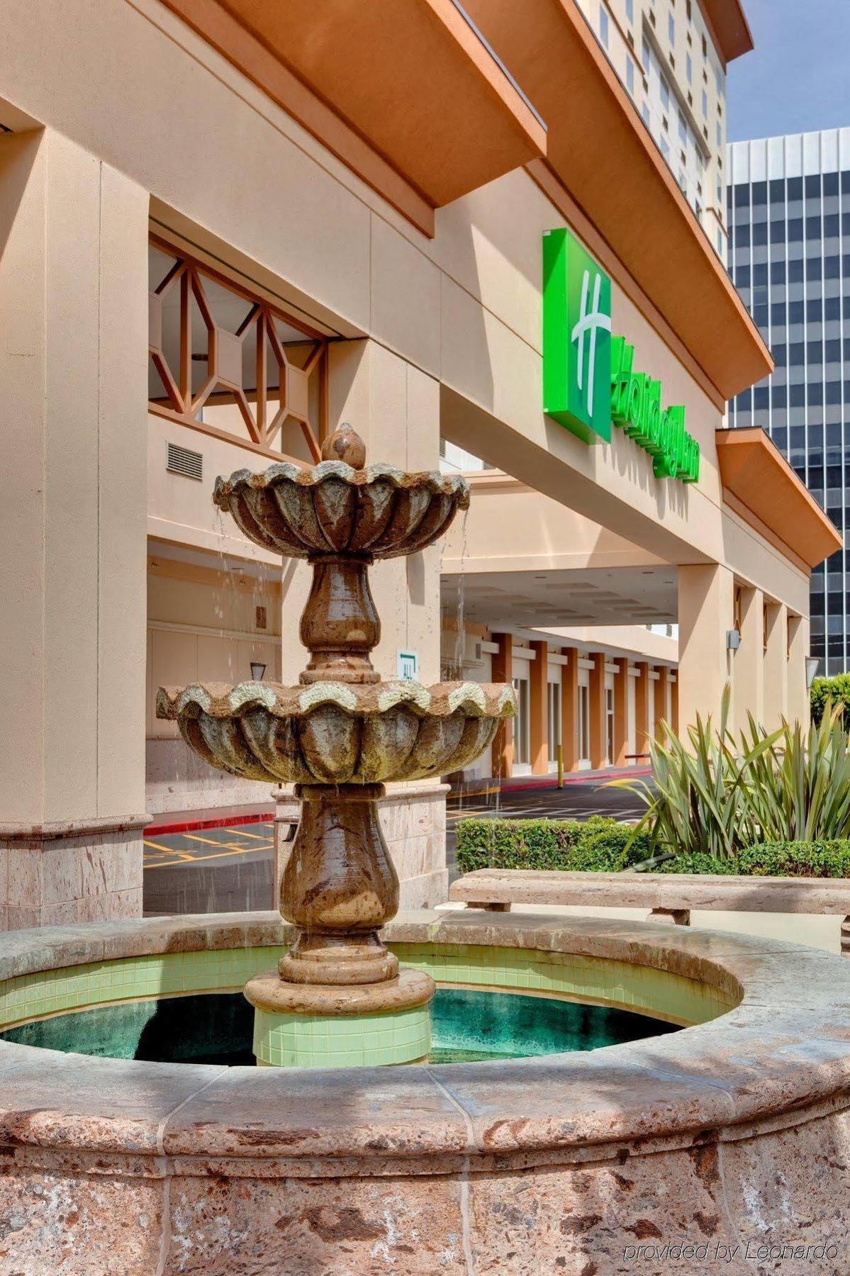 Angeles - Lax Airport By Ihg Hotel