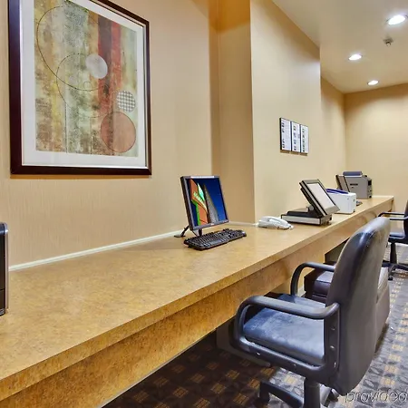 Holiday Inn Los Angeles - Lax Airport By Ihg 